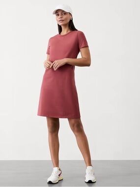 Athleta Short Sleeve T-shirt Dress